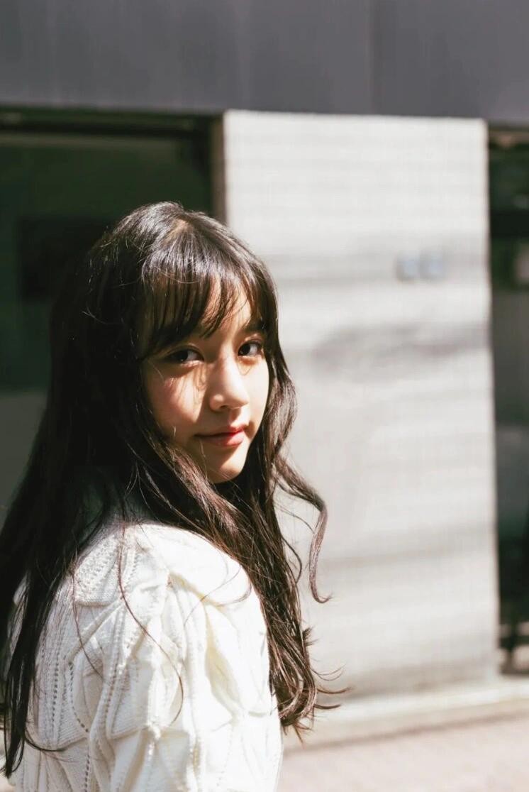 椿之十四岁:神仙颜值的少女模特图鉴 椿さん艺术照,梦幻背景