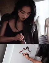 汤唯随性穿搭演绎格纹长裙的松弛美学