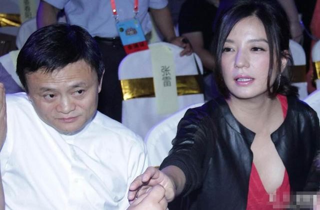 曾被马云亲口否认的“挚友”，直播10分钟被封后